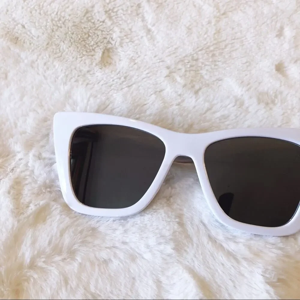Stylens sophisticated classy